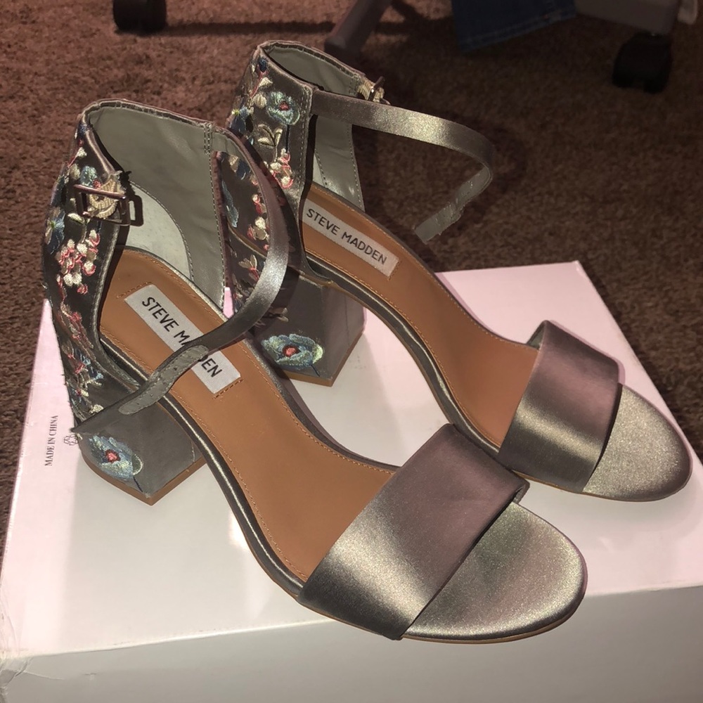 Steve Madden heel sandals